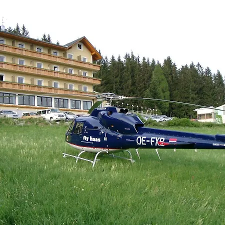 Hotel Liebesnesterl Bergwirt - Boutique 4*