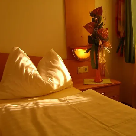 Hotel Liebesnesterl Bergwirt - Boutique