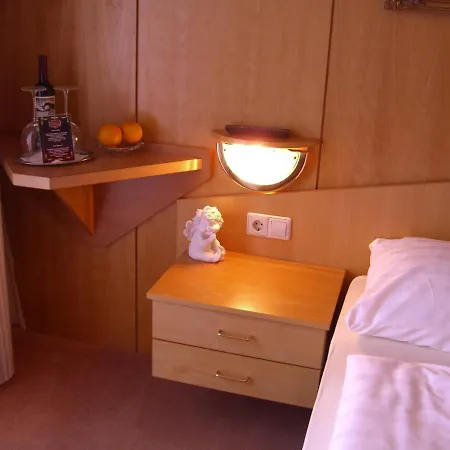 Liebesnesterl Bergwirt - Boutique 4* Köflach