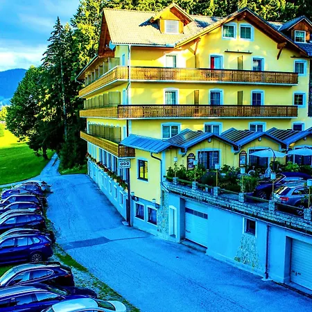 Liebesnesterl Bergwirt - Boutique Hotell Köflach