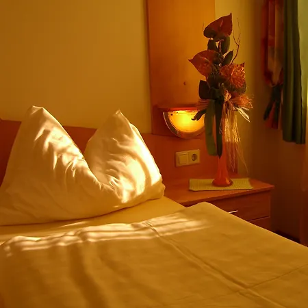 Liebesnesterl Bergwirt - Boutique Hotel Koeflach